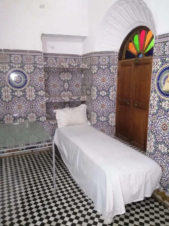 Dar Ouassim Hotel Фес Стая снимка